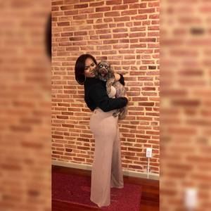 Meet your Posher, Courtney